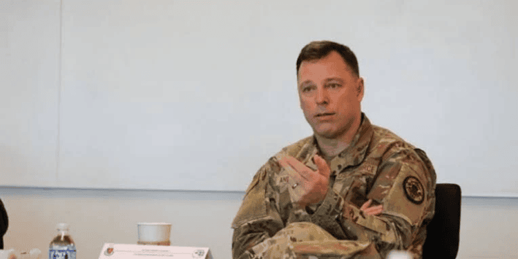 US Withdraws Troops From Nigeria, Keeps Intelligence Cooperation