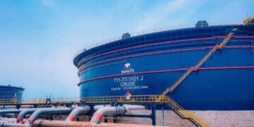 Dangote Refinery Resumes Petrol Sales in Naira, Raises Price to N1,215 Per Litre