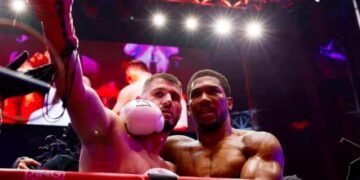 Joshua Battles Back To Defeat Prenga In Second Round After Two Knockdowns