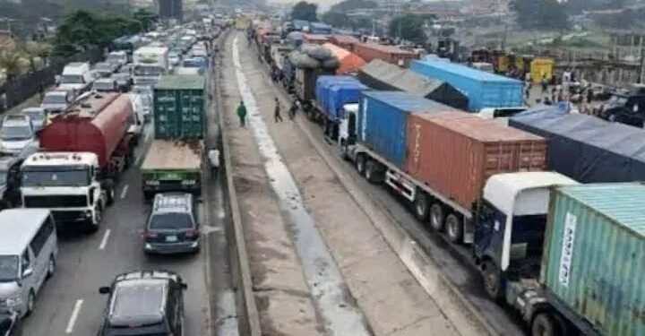 Lagos Announces Two-Week Traffic Diversion On Lagos-Ibadan Expressway
