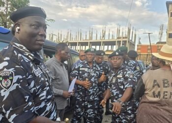 Disu Inspects Lagos Barracks, Promises Improved Accommodation For Policemen