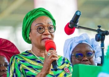 Vote For My Husband In 2027, I Want To Enjoy Nigeria At Old Age — Remi Tinubu