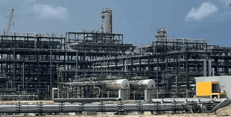 Dangote Price Hike Pushes Petrol To N1,395 Per Litre In Lagos