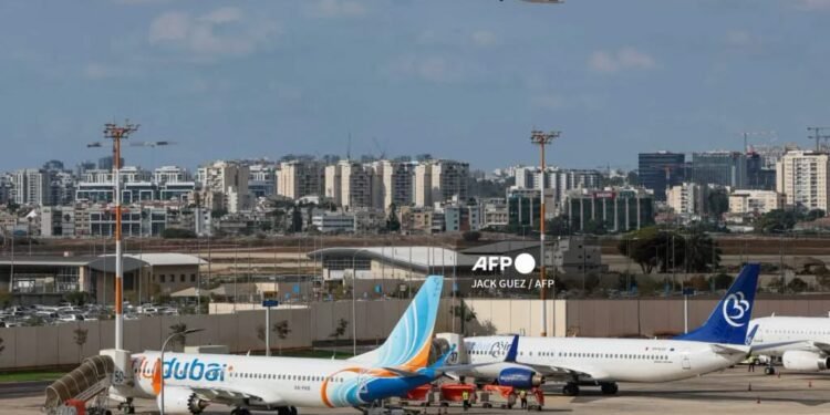 Israel-Bound Flydubai Plane Diverted After Co-Pilot Attacks Pilot